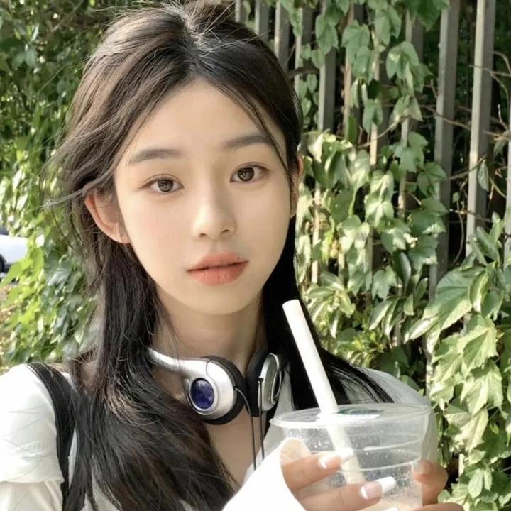 碎玉溅飞花